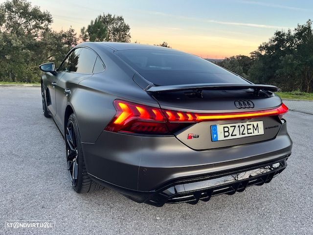 Audi RS e-tron GT quattro - 9