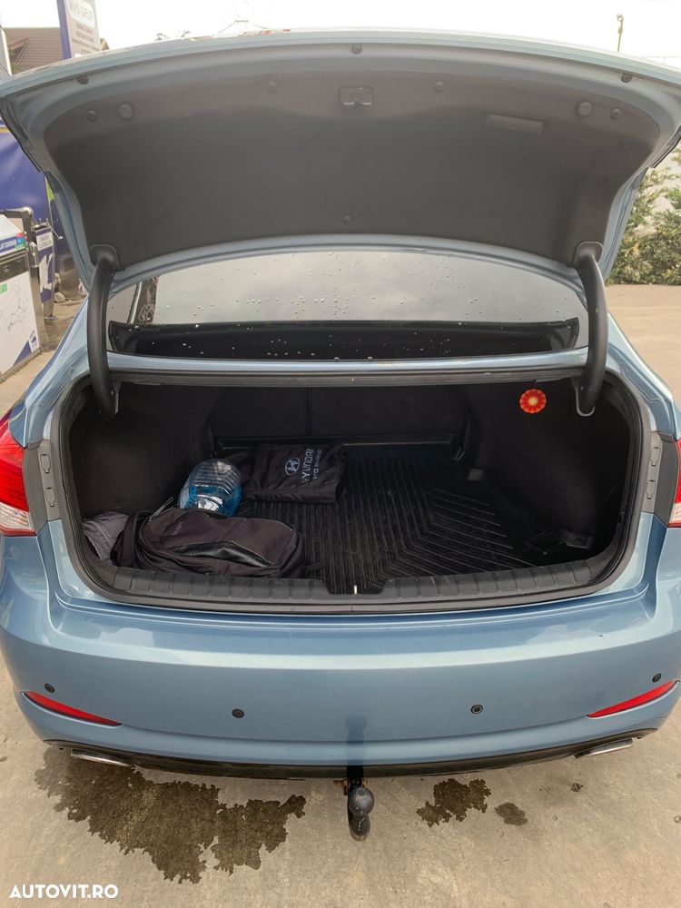 Hyundai i40 - 11