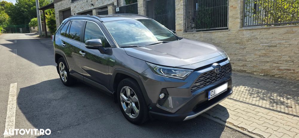 Toyota RAV4 - 2
