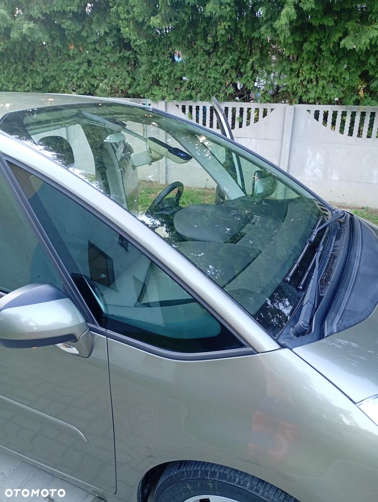 Citroën C4 Picasso 1.6 HDi FAP Exclusive - 15