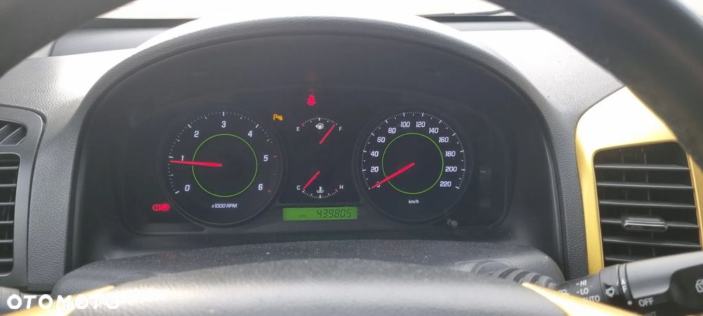 Chevrolet Captiva - 14