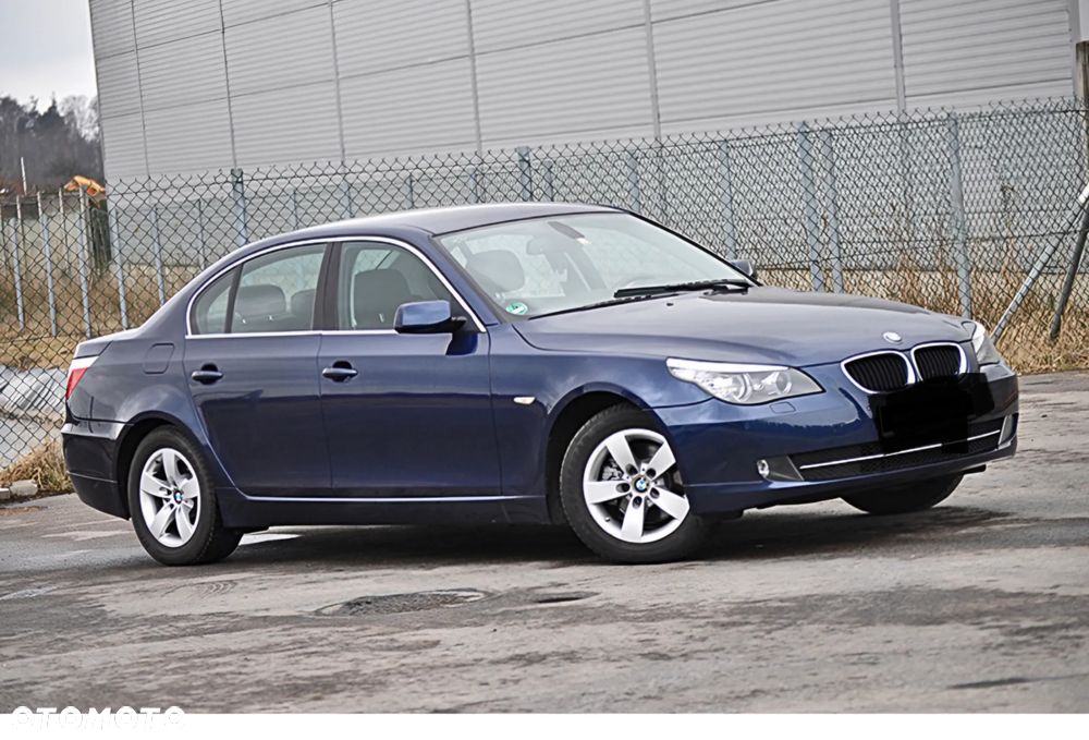 BMW Seria 5 520i - 3