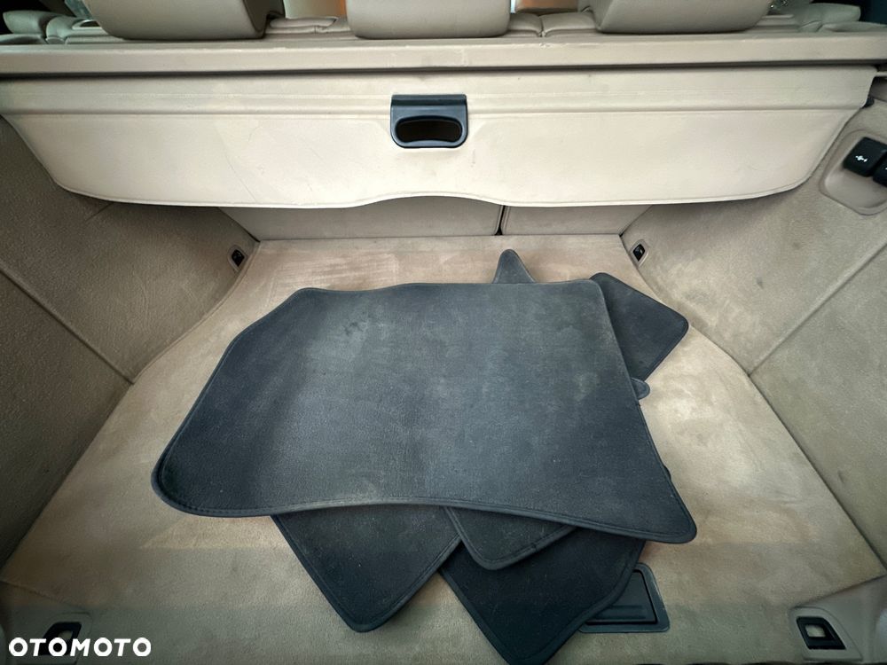 BMW X5 4.4 i Edition Exclusive - 33