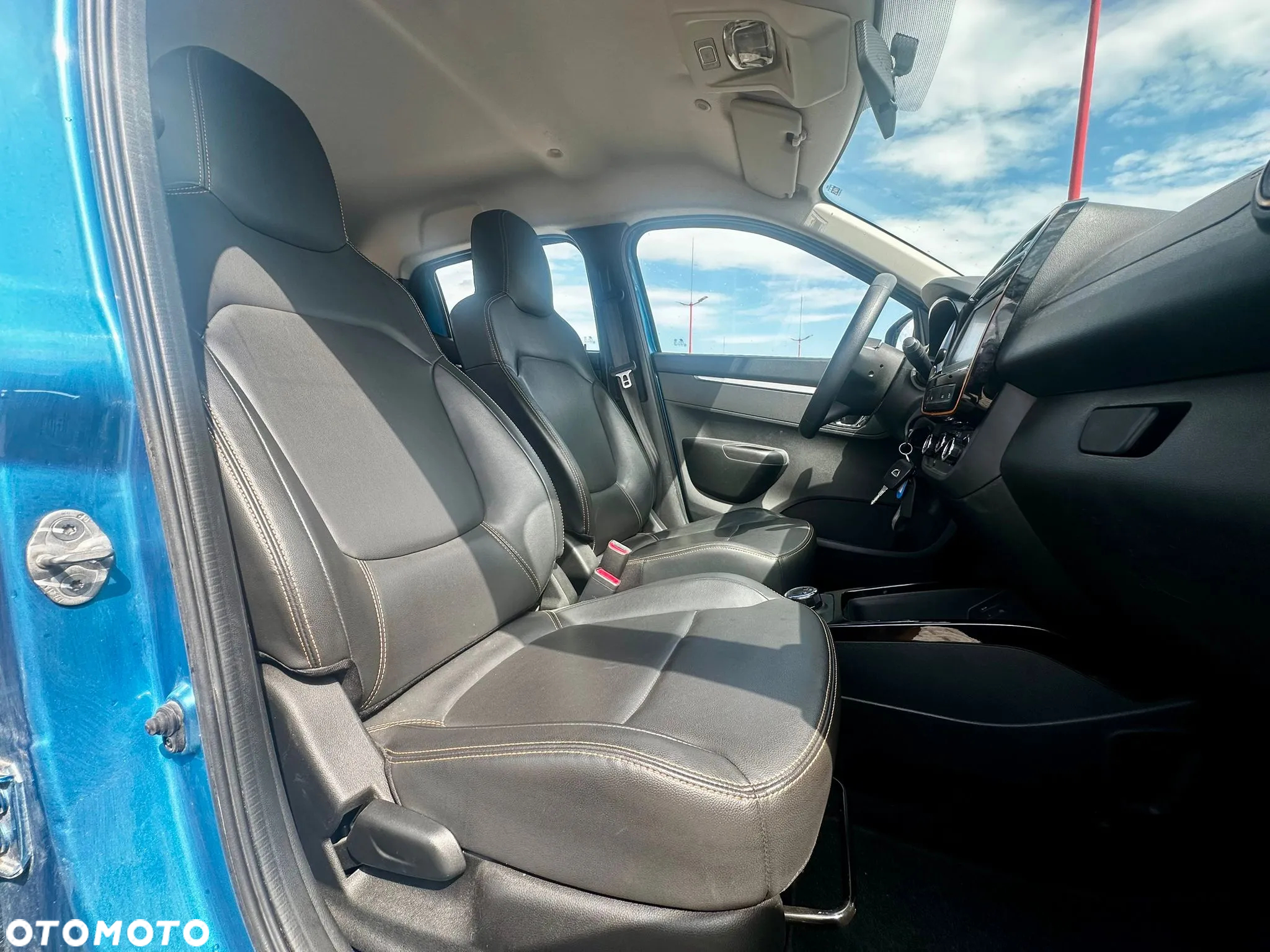Dacia Spring 27.4kWh Comfort Plus - 14
