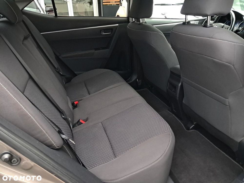 Toyota Corolla 1.6 Premium EU6 - 11