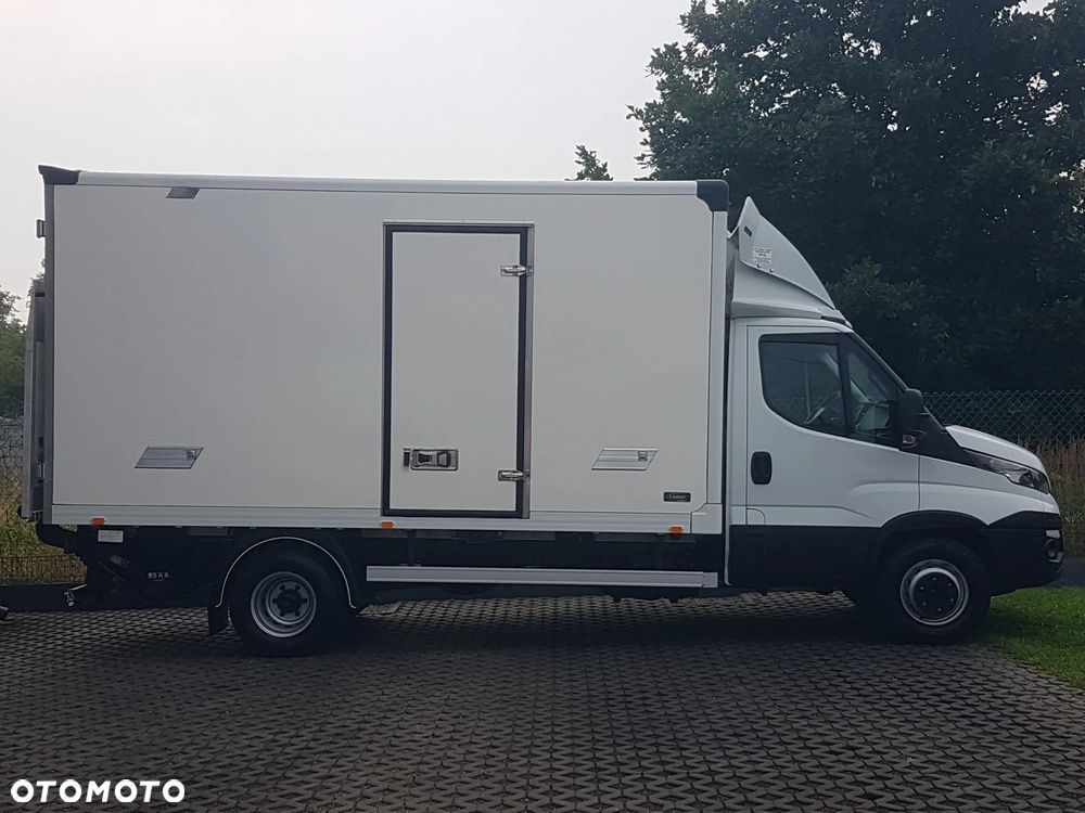 Iveco DAILY 70-180 WINDA 8EP KONTENER 4,39x2,20x2,20 IZOTERMA KLIMA 7TON BLIŹNIAKI - 11