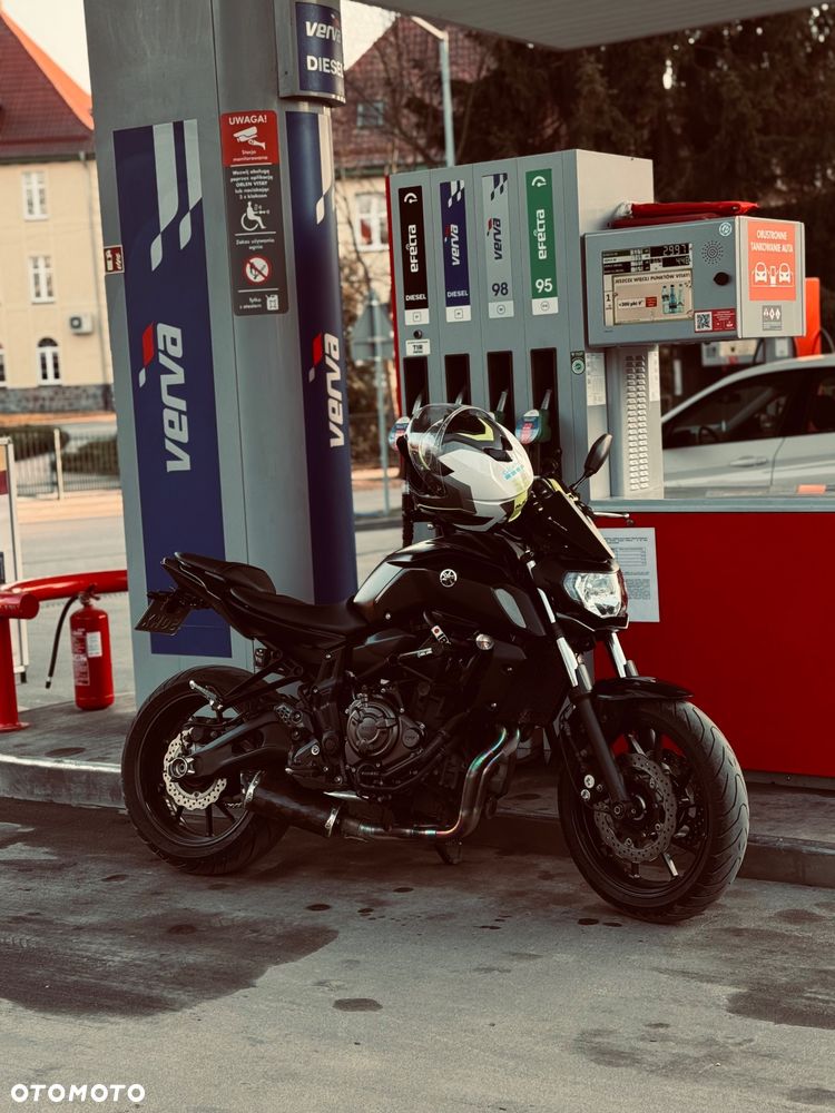 Yamaha MT - 11