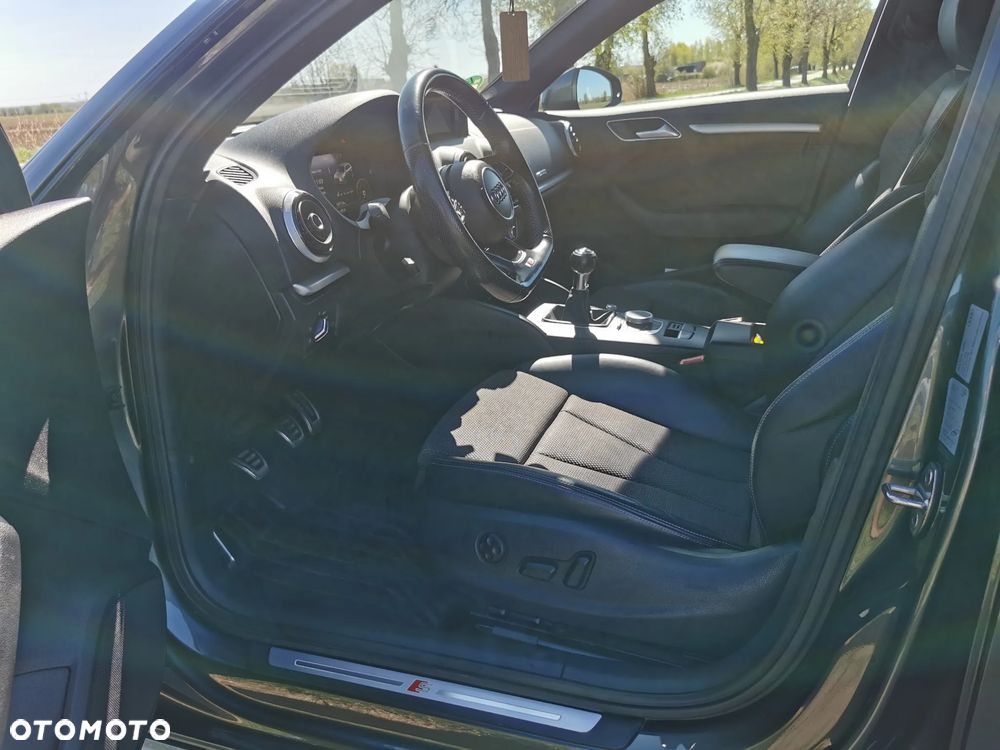 Audi A3 Sportback 2.0 TDI S line Sportpaket - 11