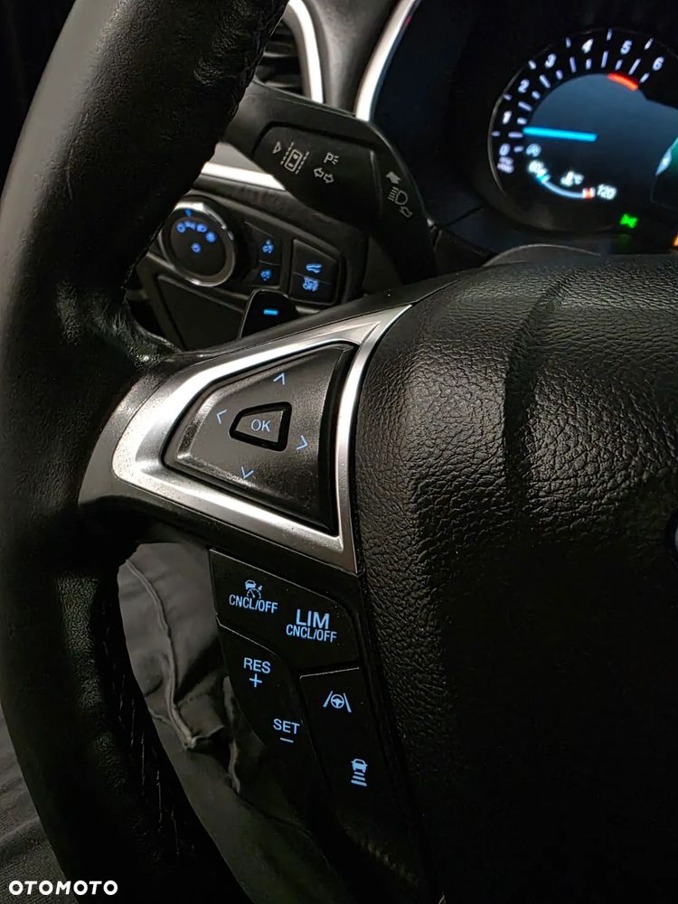 Ford Edge 2.0 EcoBlue Twin-Turbo 4WD ST-Line - 21