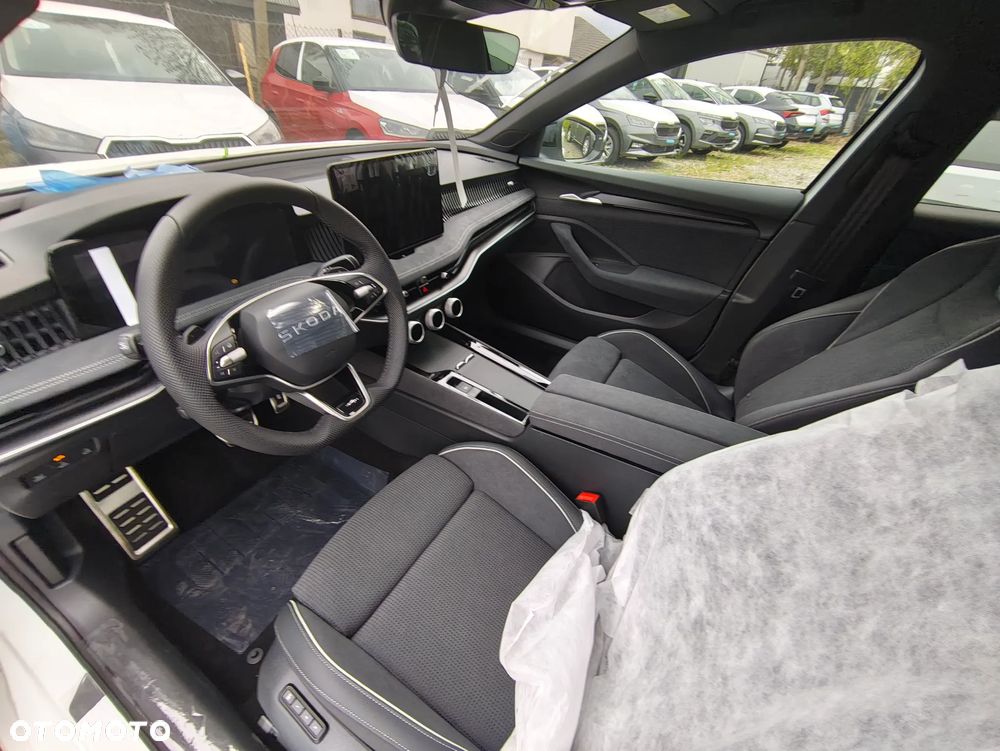 Skoda Superb 2.0 TSI Sportline DSG - 5