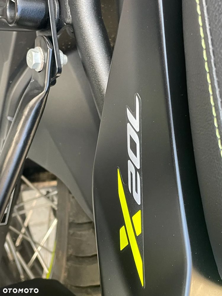 Benelli TRK 702X - 24