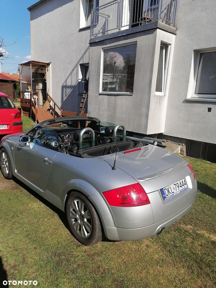 Audi TT Roadster 1.8 T - 8