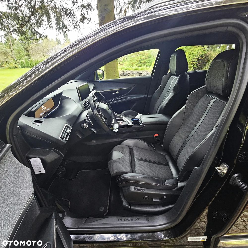 Peugeot 5008 1.6 PureTech GT S&S EAT8 - 19