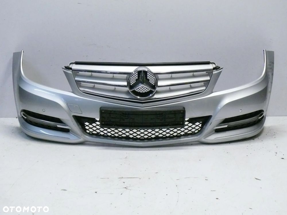 ZDERZAK MERCEDES C-KLASA W204 AMG 2011 2014 LIFT GRILL PDC XENON - 1