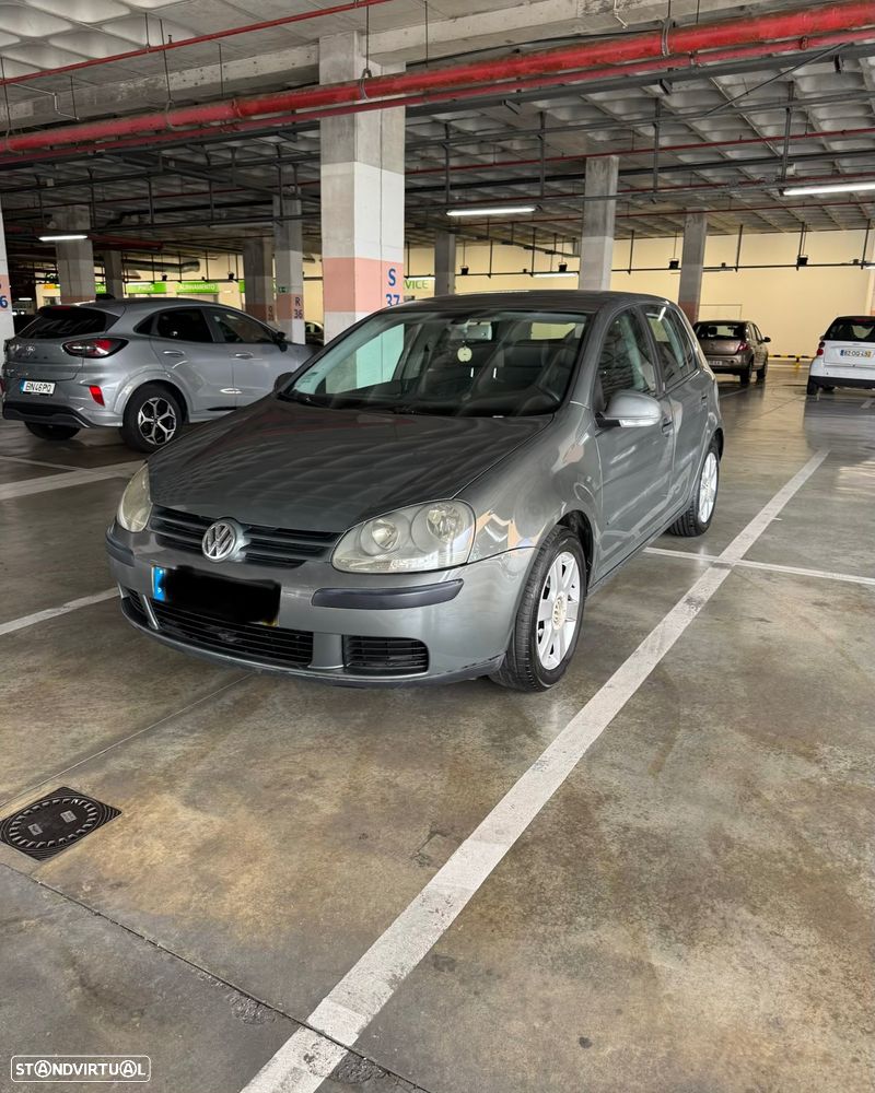 VW Golf - 4
