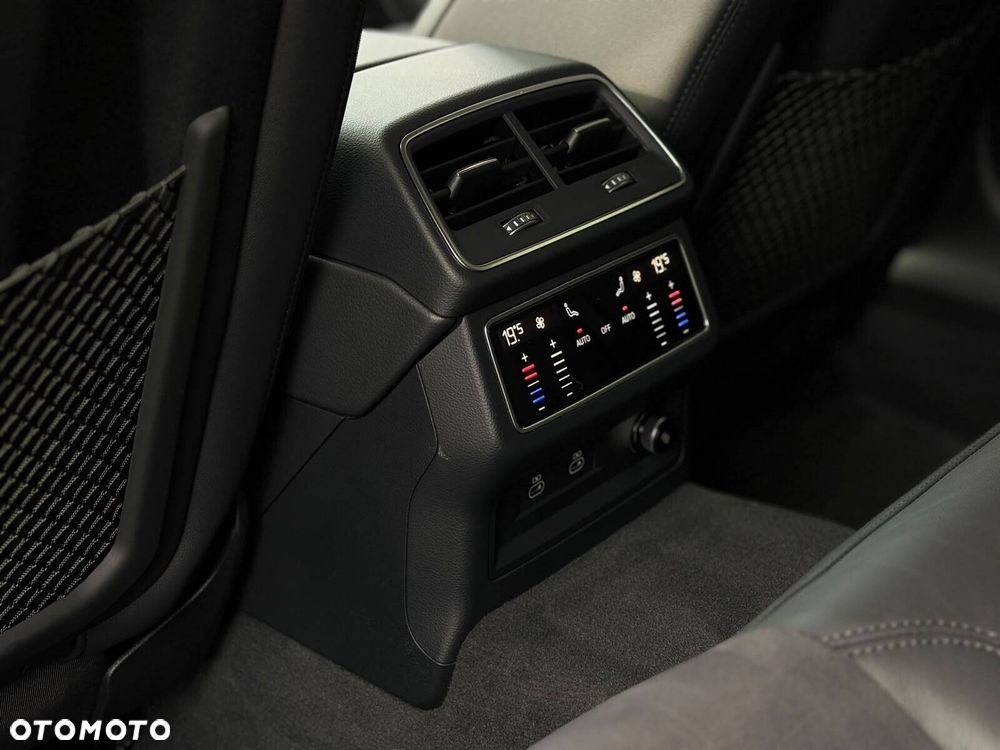 Audi A6 Avant 45 TFSI mHEV Sport S tronic - 21