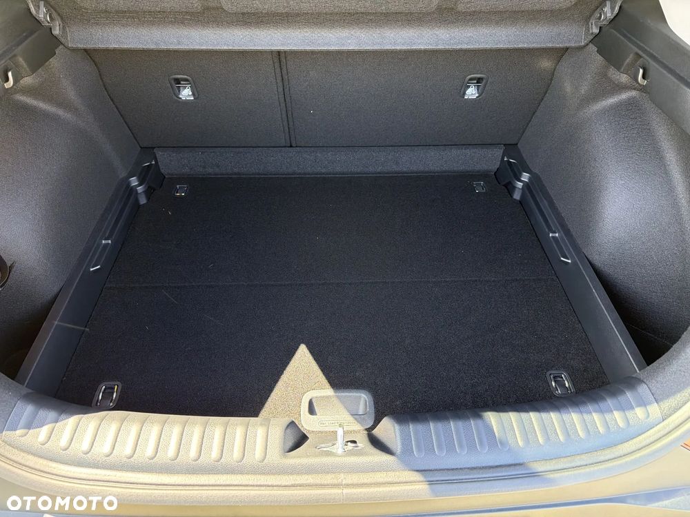 Kia XCeed 1.6 T-GDI L DCT - 18