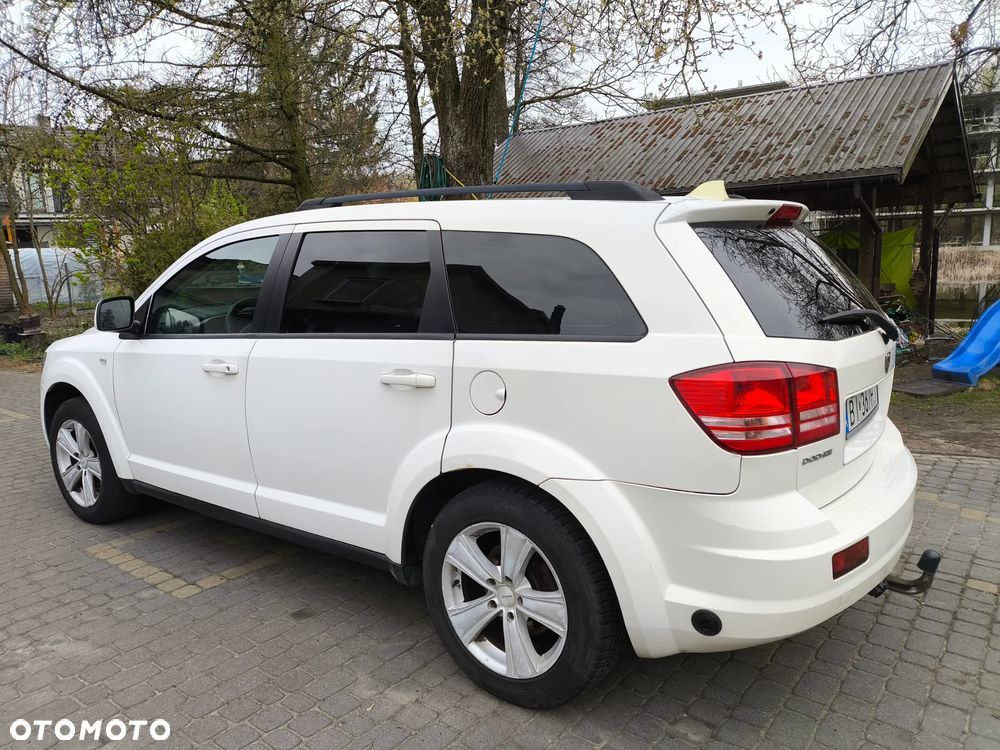 Dodge Journey 2.4 SXT - 3