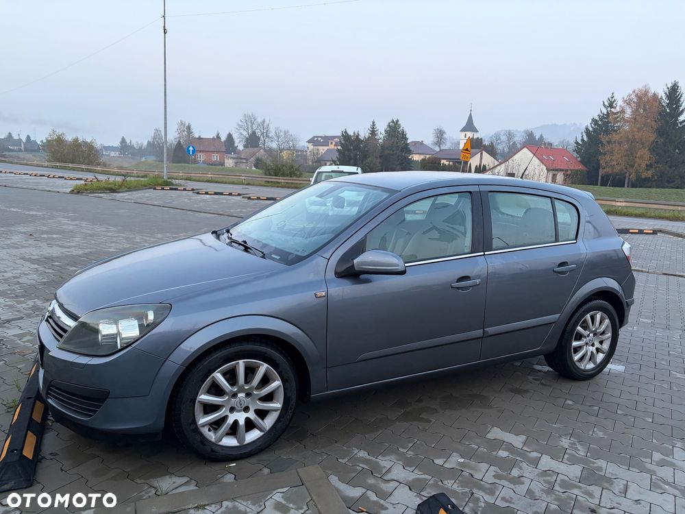 Opel Astra 1.6 Cosmo - 1