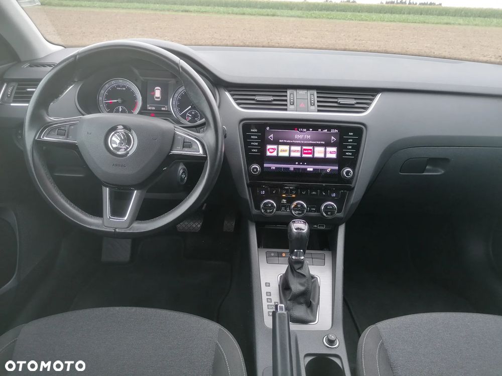 Skoda Octavia 2.0 TDI DSG Edition - 15