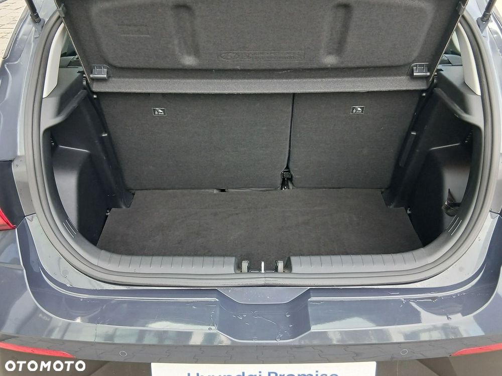 Hyundai i20 1.2 Modern - 33