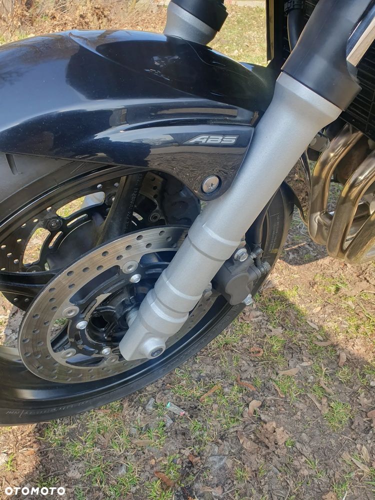 Yamaha FZ6 - 7
