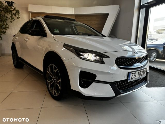 Kia XCeed 1.6 T-GDI Prestige Line DCT - 3