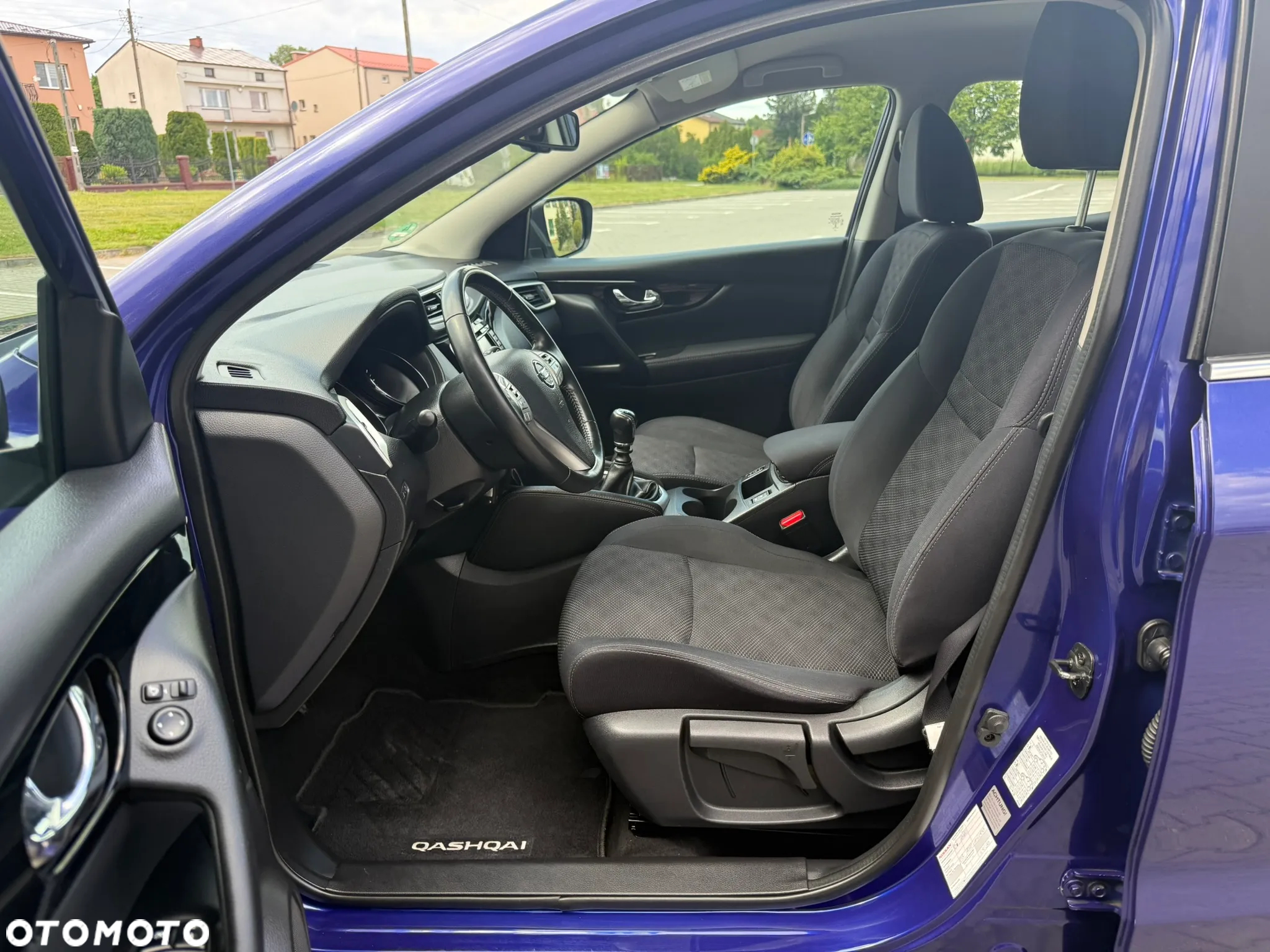 Nissan Qashqai 1.6 dCi Visia S&S - 25