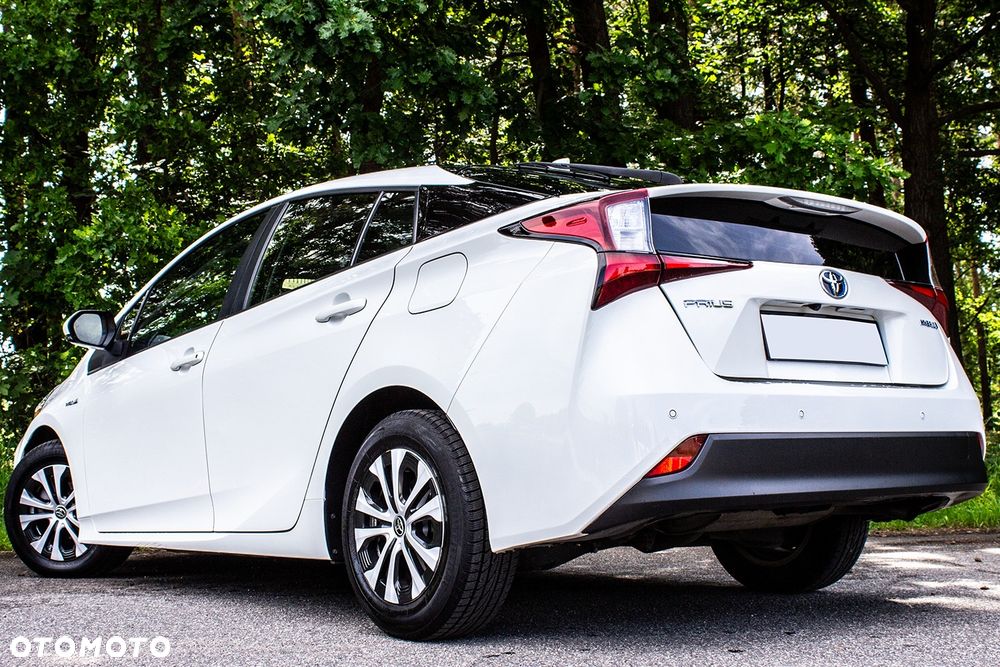 Toyota Prius 1.8 Hybrid Executive - 9