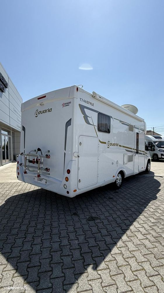 Bavaria T 746 Style c.central e basculante - 60