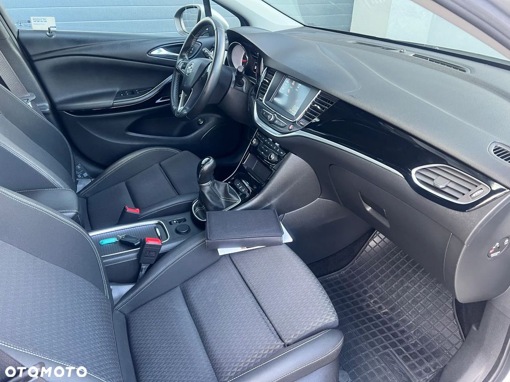 Opel Astra V 1.4 T Elite - 18