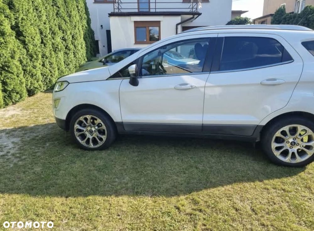 Ford EcoSport 1.5 EcoBlue ST-LINE - 1
