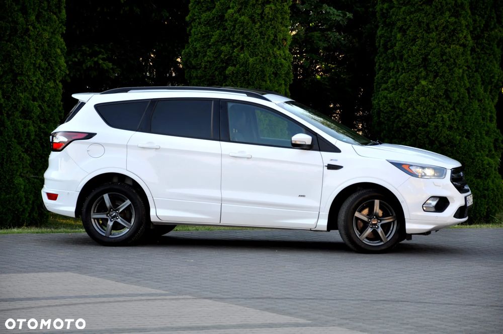 Ford Kuga 1.5 EcoBoost 4WD Titanium Plus - 6