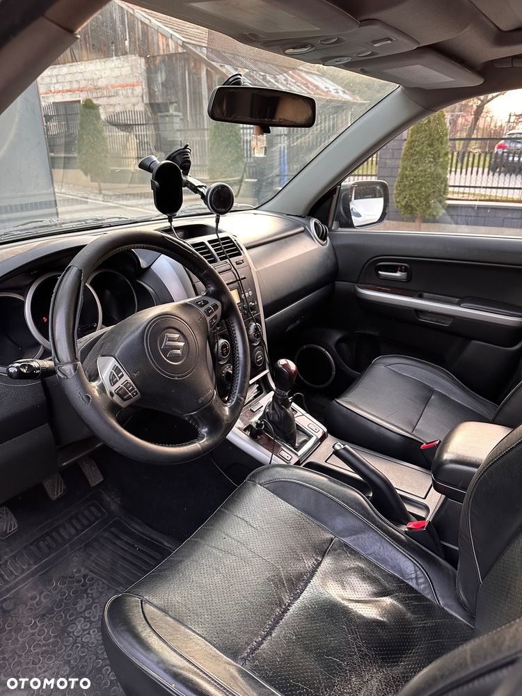 Suzuki Grand Vitara 1.9 DDiS Club DPF - 7