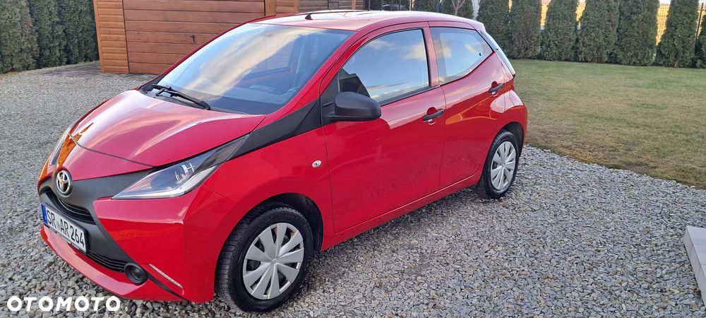 Toyota Aygo x-play Eco - 1