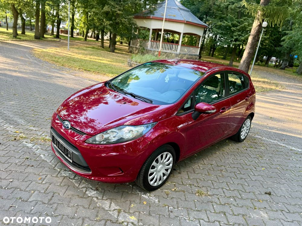 Ford Fiesta 1.25 Champions Edition - 9