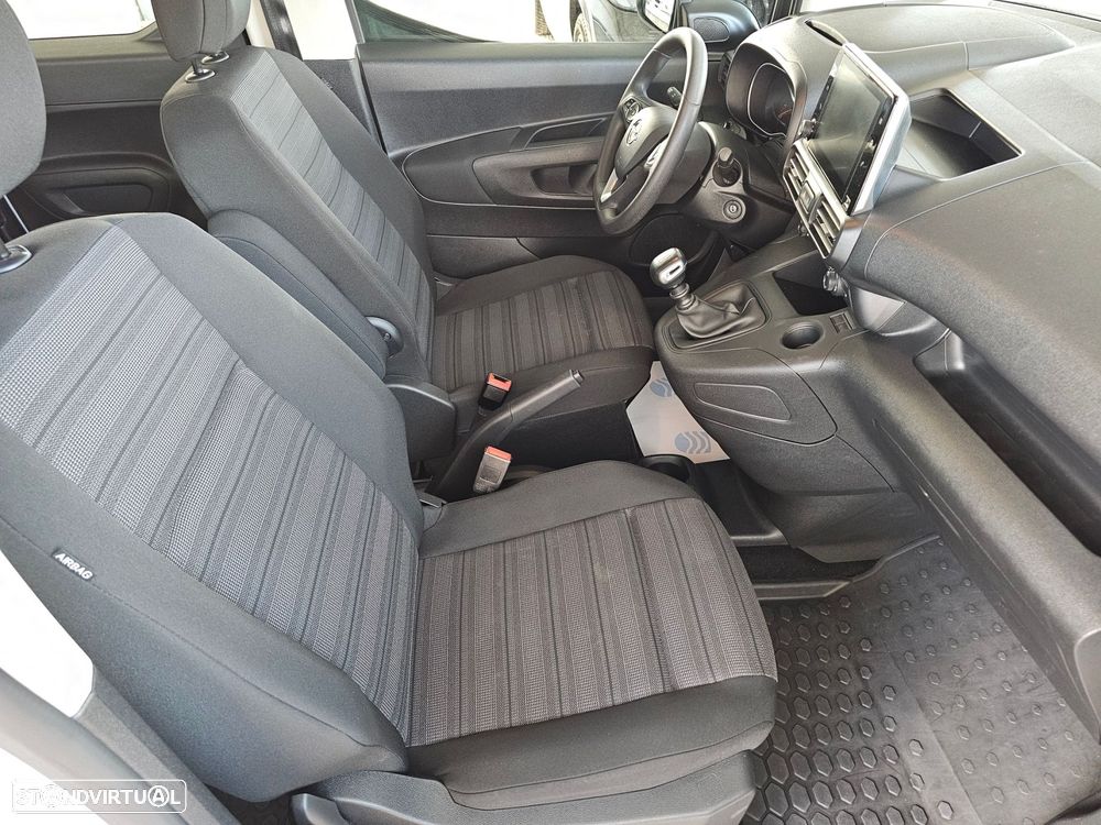 Opel Combo Life 1.2 L1H1 Enjoy 7L - 11