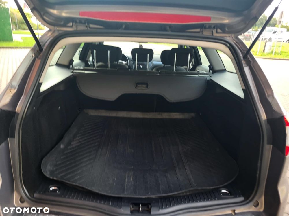 Ford Mondeo SW 2.0 FF Titanium - 12