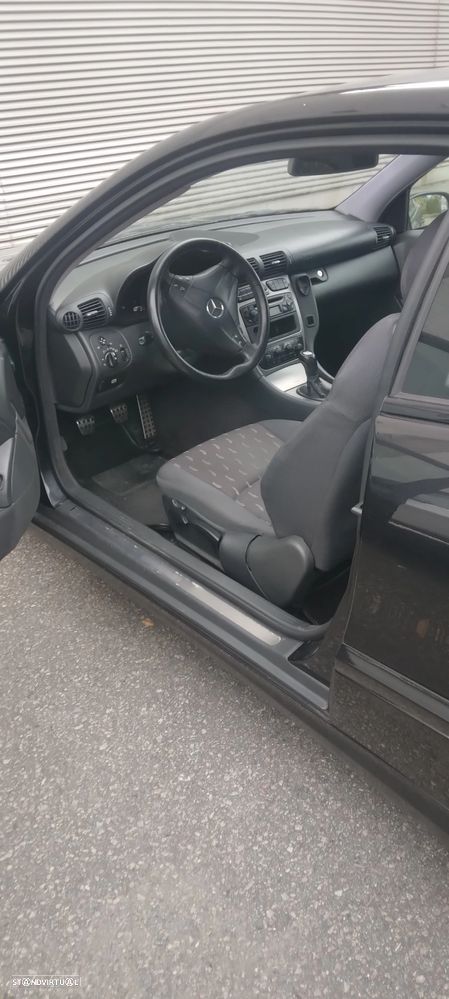 Mercedes-Benz C 220 CDI Sportcoupe - 4