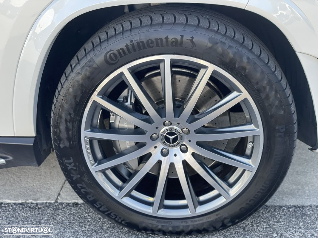 Mercedes-Benz GLS 400 d 4Matic - 26