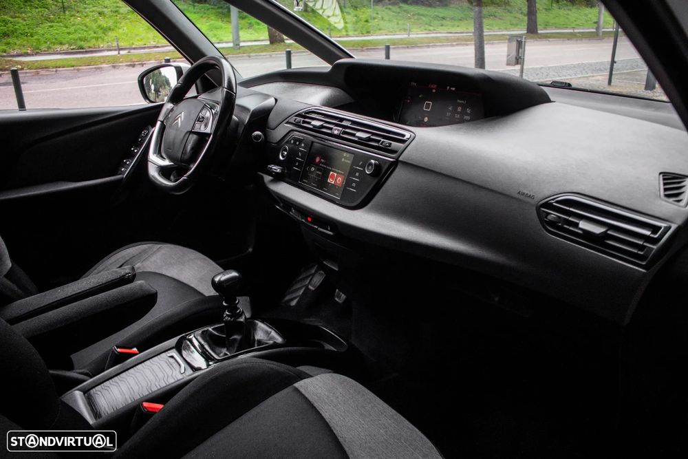 Citroën Grand C4 Spacetourer - 21