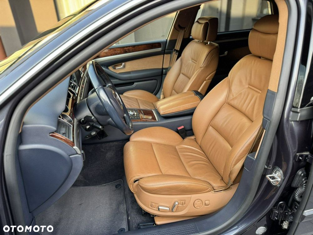Audi A8 - 11