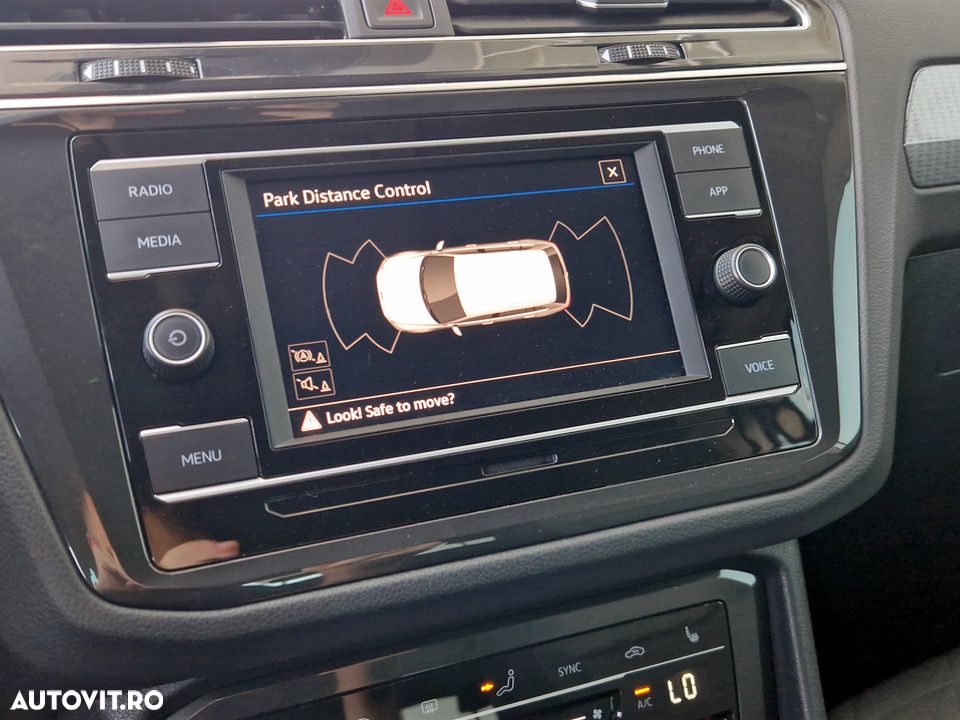 Volkswagen Tiguan 2.0 TDI DSG Life - 24