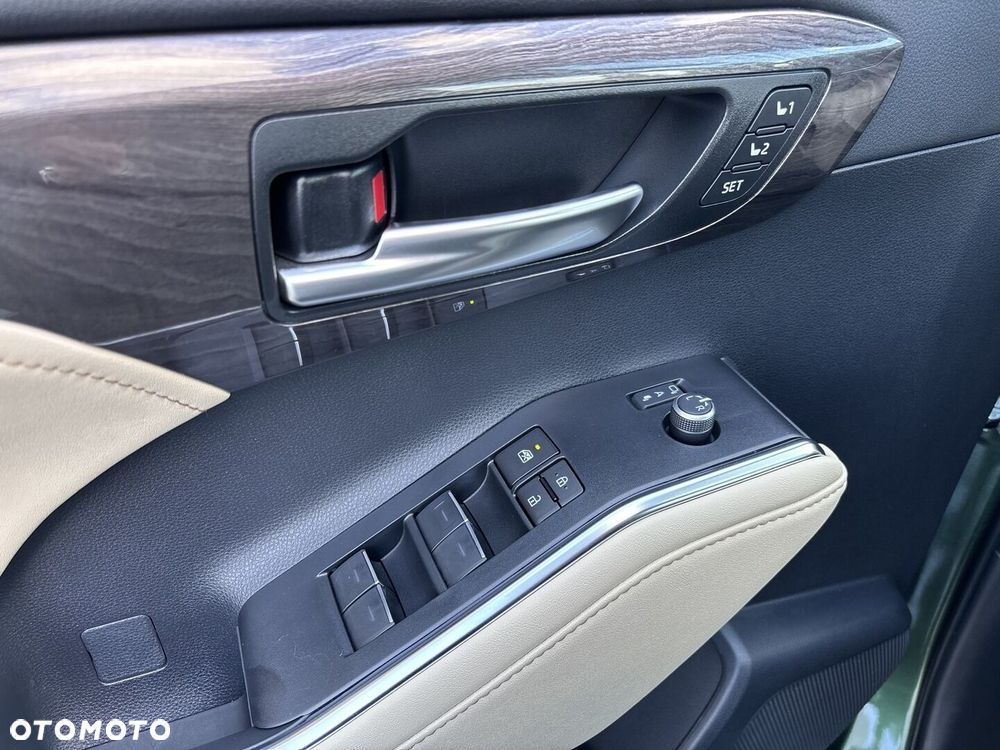 Toyota Highlander - 17