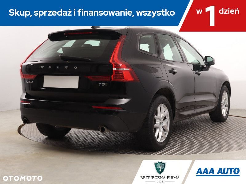 Volvo XC 60 - 7