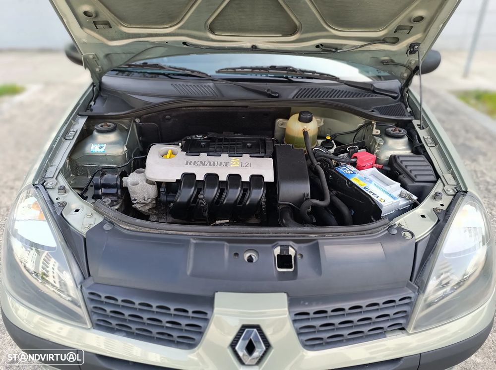 Renault Clio 1.2 16V SE Extreme Quickshift - 19