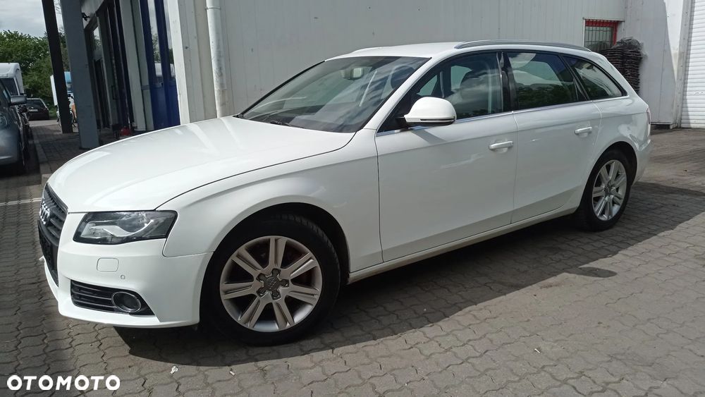 Audi A4 Avant 2.0 TFSI Attraction - 24