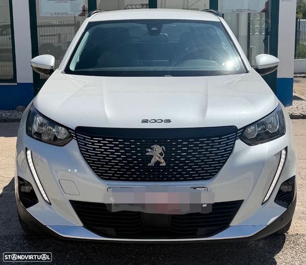 Peugeot 2008 1.2 PureTech Allure Pack - 2