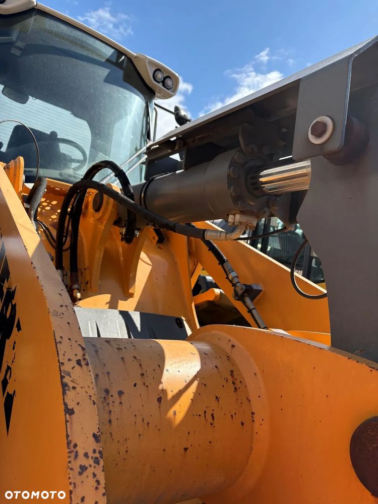 Liebherr L538 - 16
