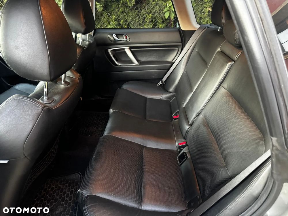 Subaru Legacy 2.5 4WD - 15